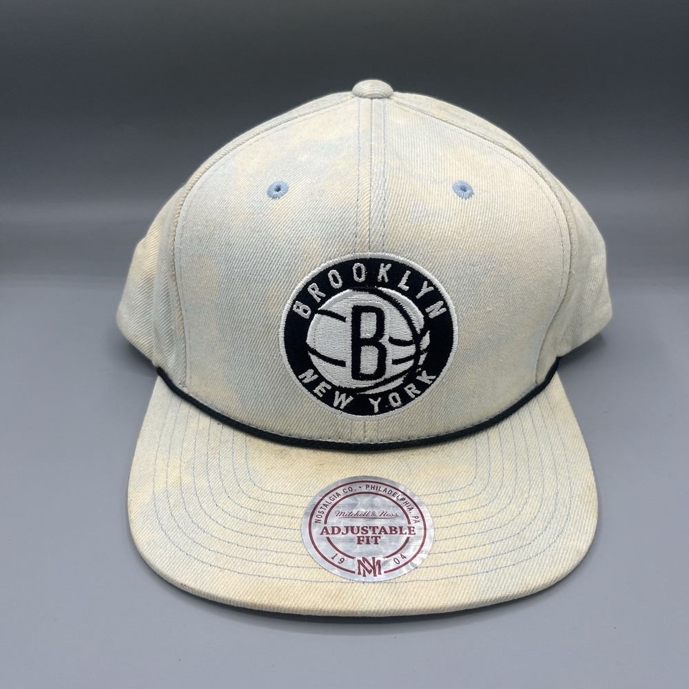 Mitchell & Ness Men's Brooklyn Nets Acid Wash Snapback Cap Ribbon Hat
